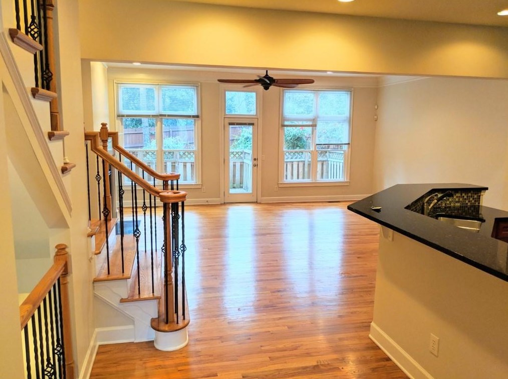 1418 Wembley Ct, Atlanta, GA 30329-3968