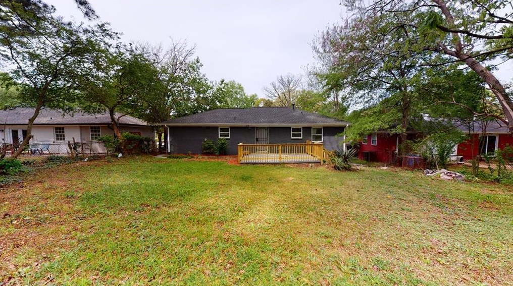 1530 Woodland Cir, Atlanta GA  30316-3160 exterior