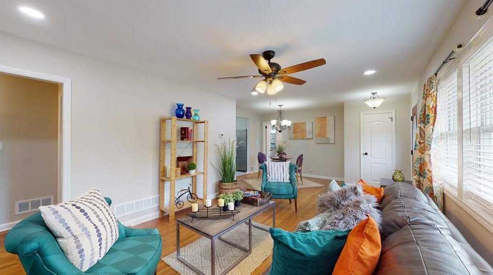 1530 Woodland Cir, Atlanta GA  30316-3160 exterior
