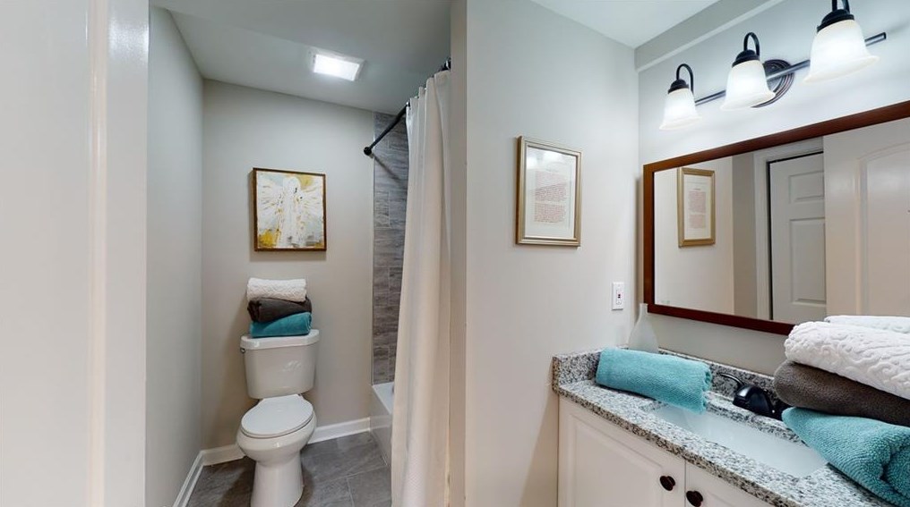 1530 Woodland Cir, Atlanta GA  30316-3160 exterior