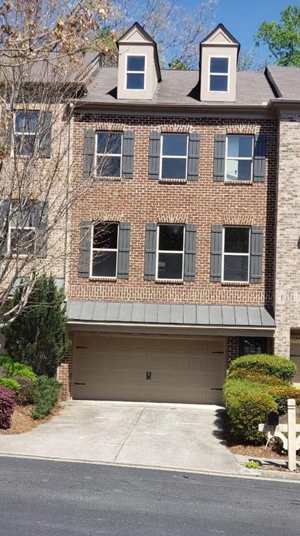 2786 Laurel Valley Trl, Buford, GA 30519