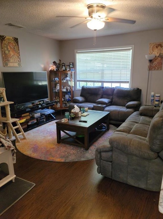 860 Pineshadow Ln, Winder, GA 30680