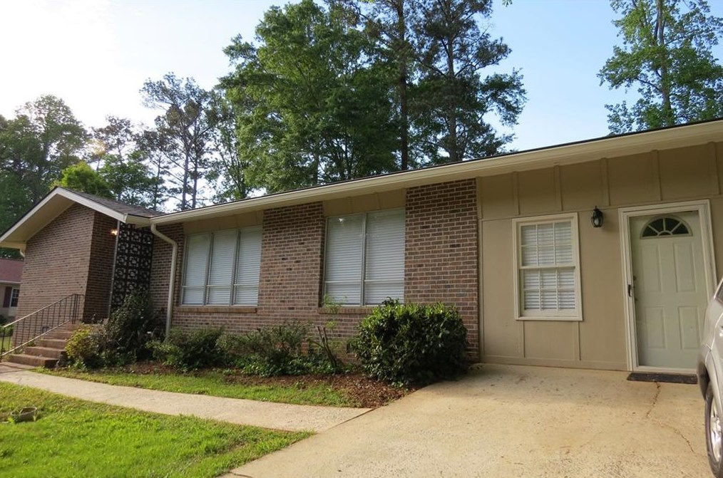 2801 Sagamore Hill Dr Se, Marietta, GA 30067