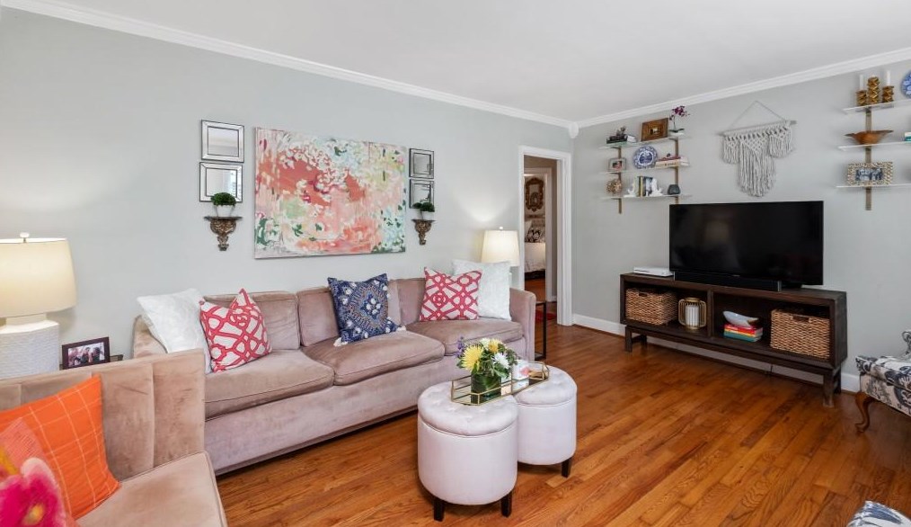 2867 Monticello Pl, Decatur, GA 30030-4612