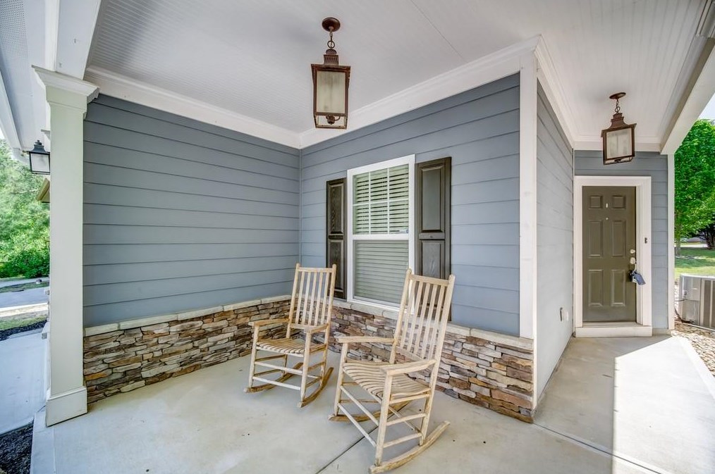 1667 Abbot Ln Nw, Atlanta, GA 30318