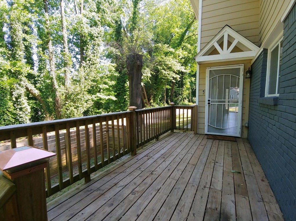 2894 Joyce Ave, Decatur GA  30032-4324 exterior