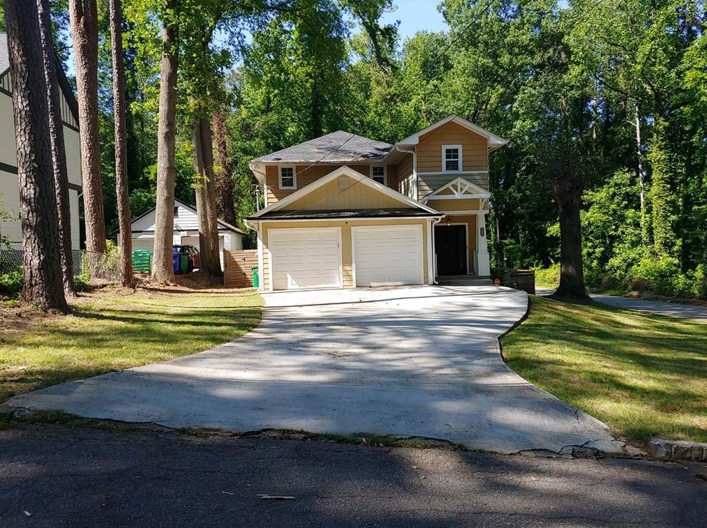 2894 Joyce Ave, Decatur GA  30032-4324 exterior