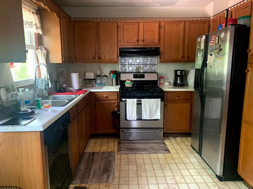 56 Nicole Dr, Douglasville, GA 30134-4400