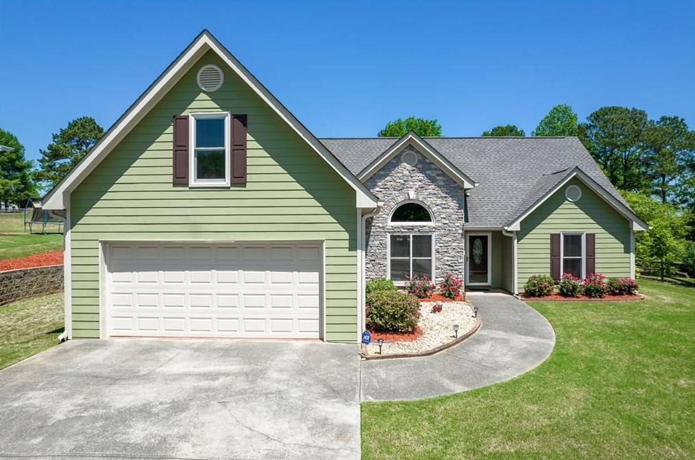 2615 Wyndham Park Dr, Buford, GA 30519
