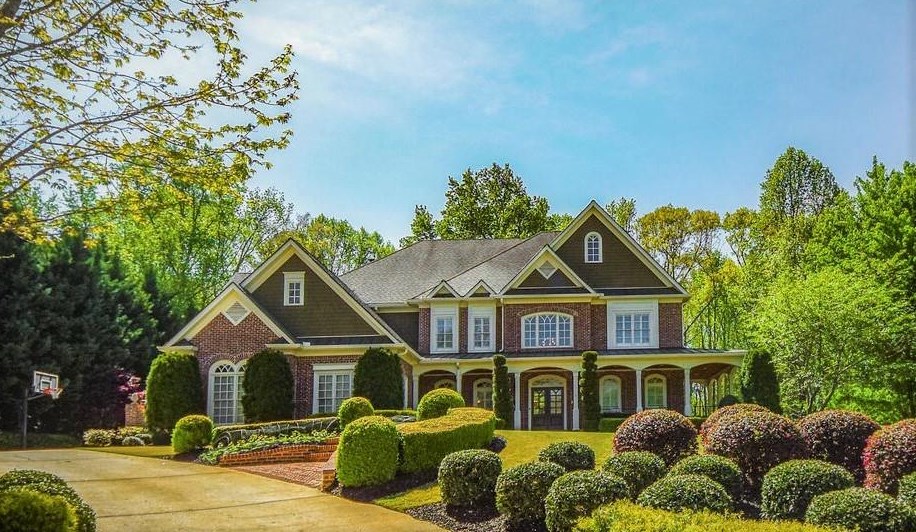 15945 Meadow King Way, Alpharetta, GA 30004-8815