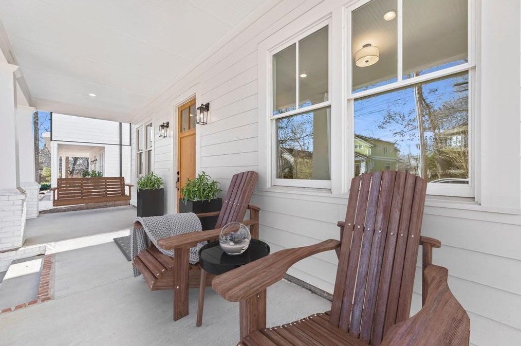 121 Mead Rd, Decatur GA  30030-3621 exterior