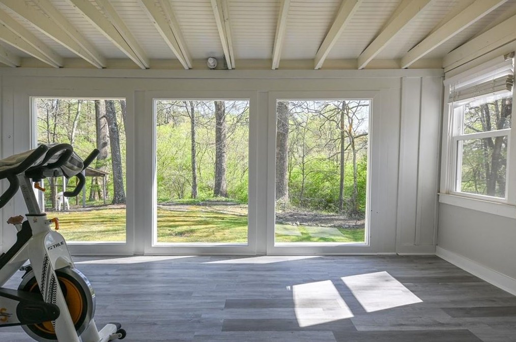 4308 Lake Laurel Dr, Smyrna GA  30082-4311 exterior