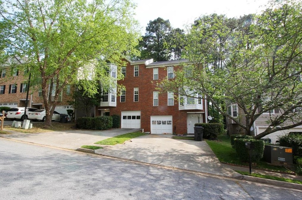 1382 Vintage Pointe Dr, Lawrenceville, GA 30044-3286