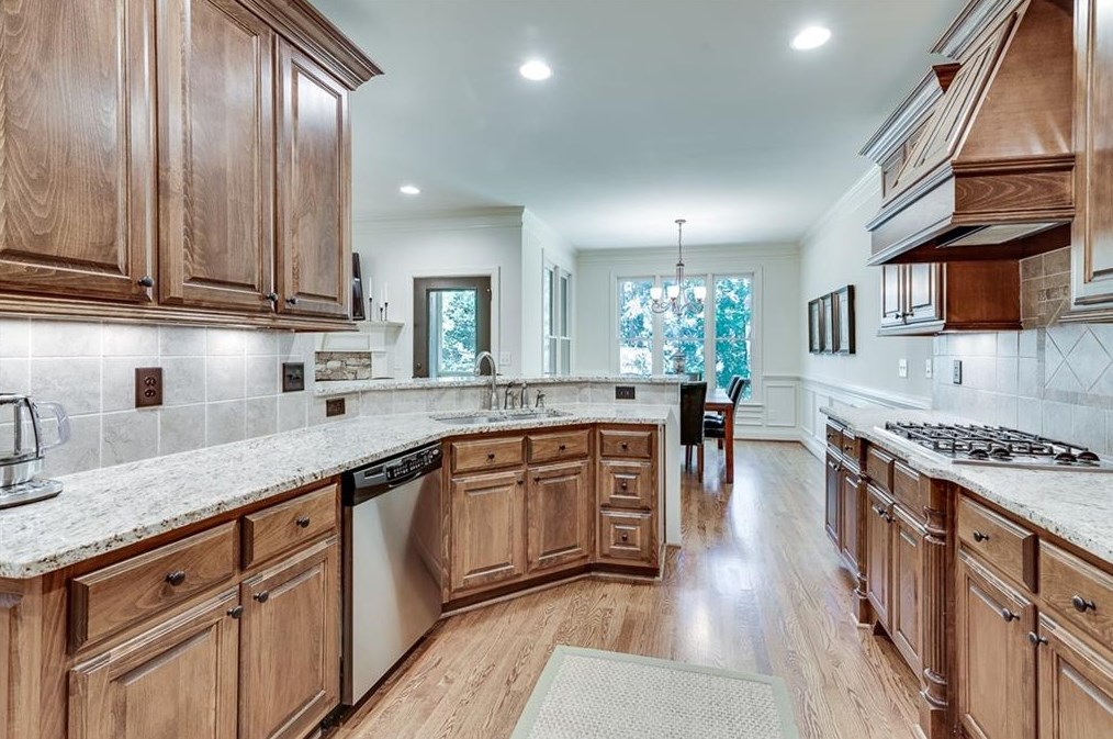 2658 Long Pointe, Roswell, GA 30076-5012