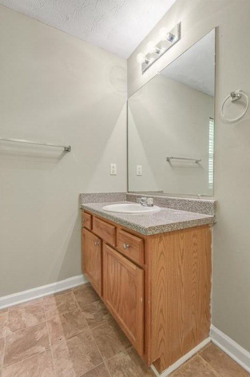 1535 Eastern Sunrise Ln, Decatur GA  30034-1690 exterior