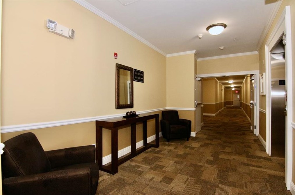 3150 Woodwalk Dr, Atlanta GA  30339-8481 exterior