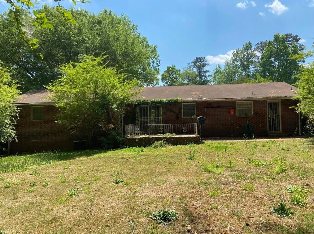 2388 Tarian Dr, Decatur GA  30034-2942 exterior