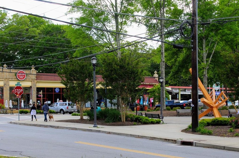 451 3rd Ave, Decatur GA  30030-4237 exterior