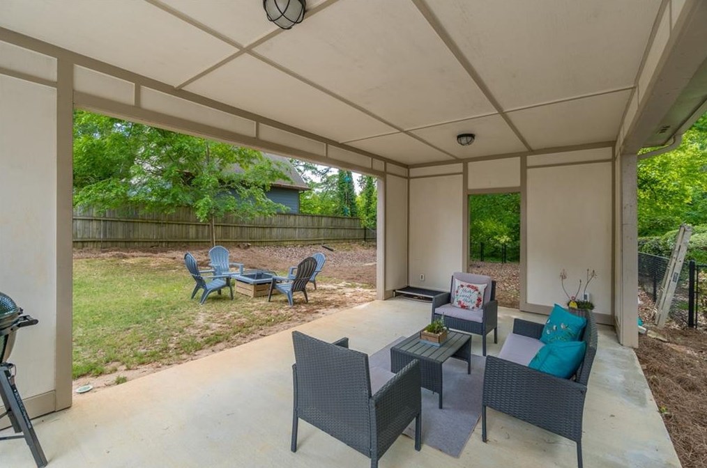 451 3rd Ave, Decatur GA  30030-4237 exterior