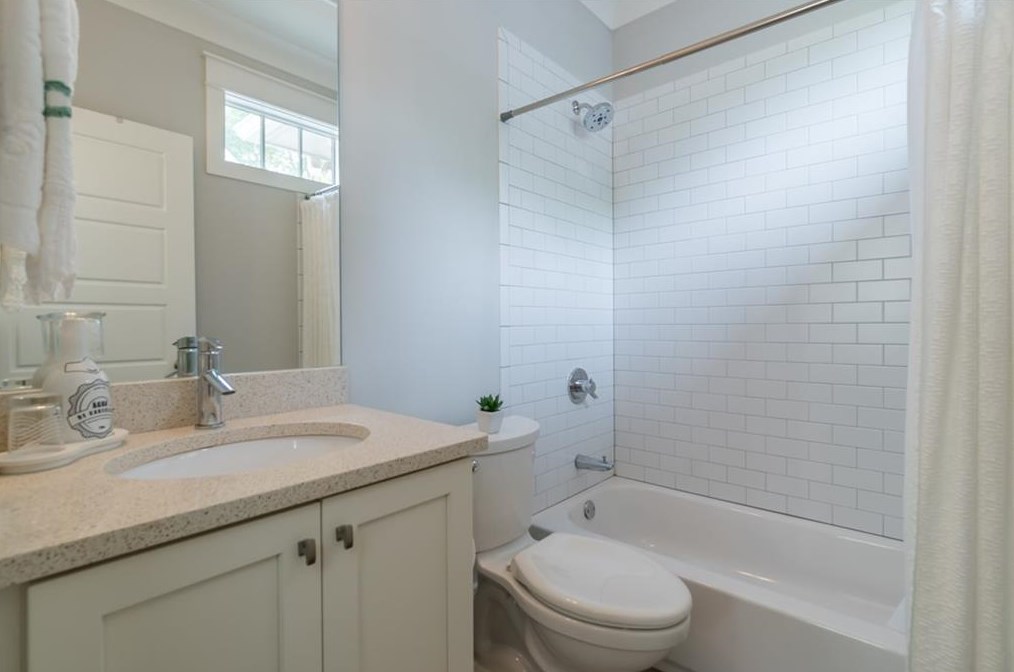 451 3rd Ave, Decatur GA  30030-4237 exterior