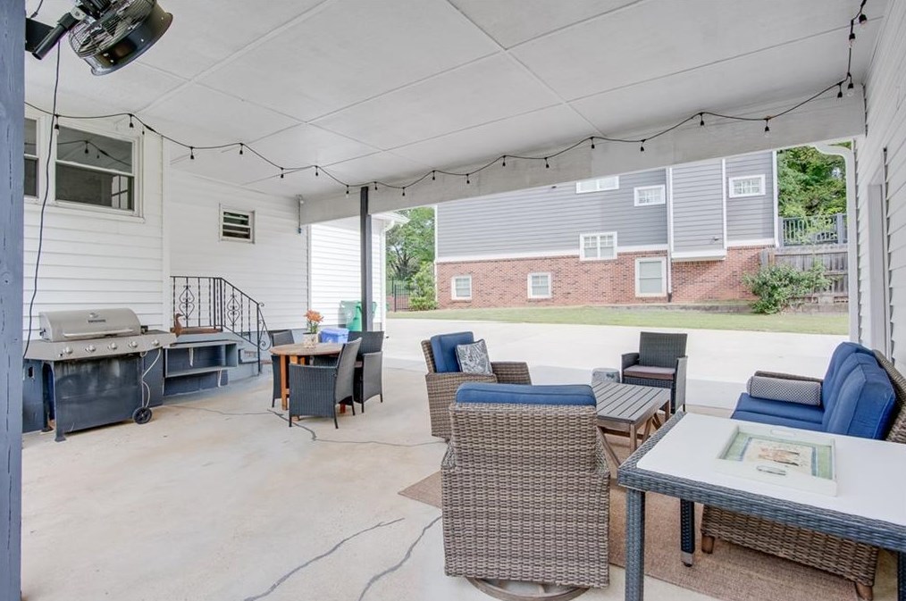 435 Pensdale Rd, Decatur GA  30030-1414 exterior