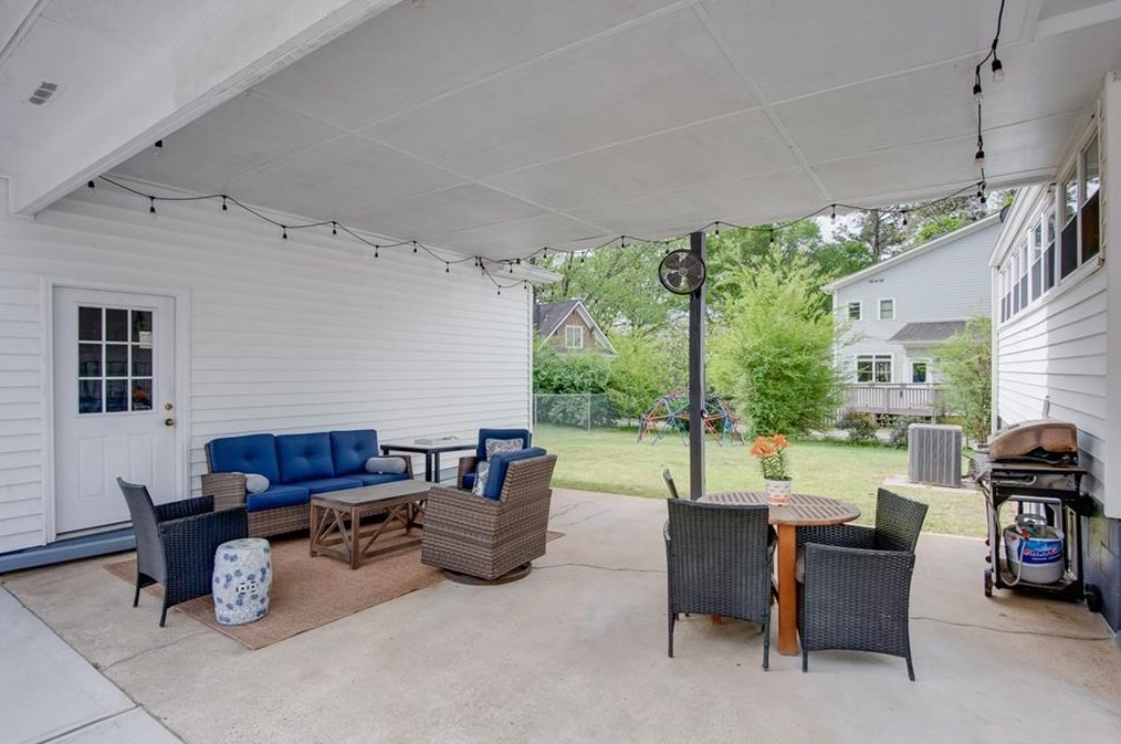 435 Pensdale Rd, Decatur GA  30030-1414 exterior