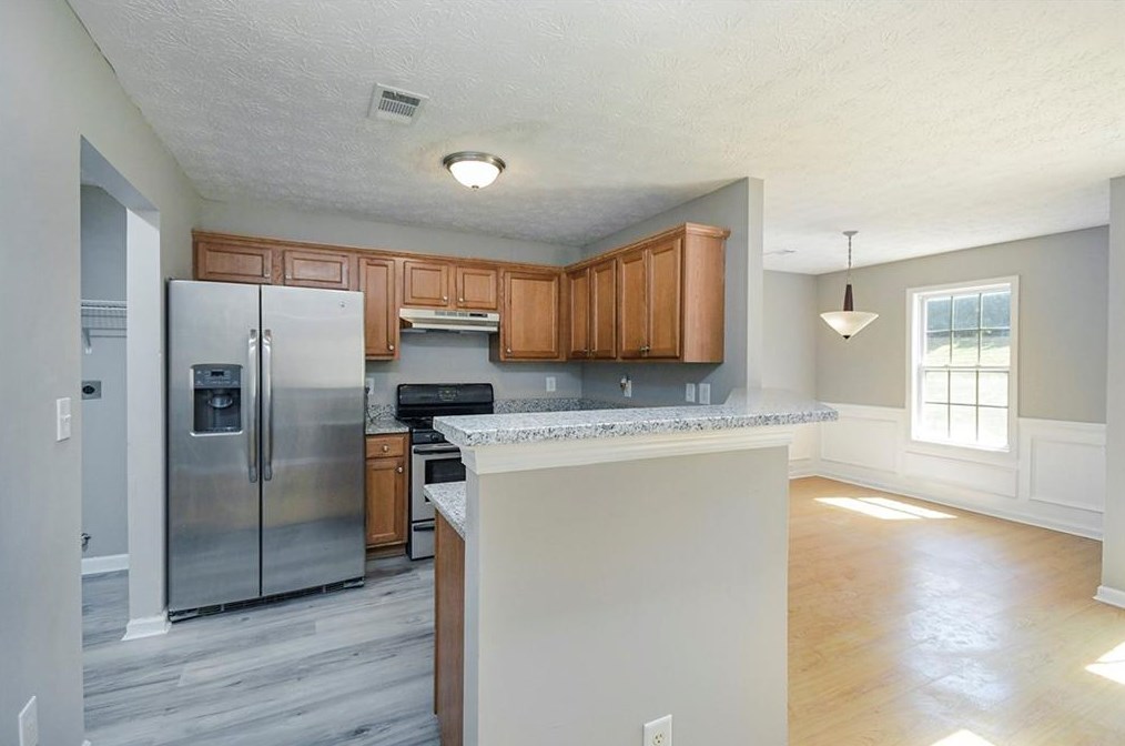 1985 Manhattan Pkwy, Decatur, GA 30035-2244