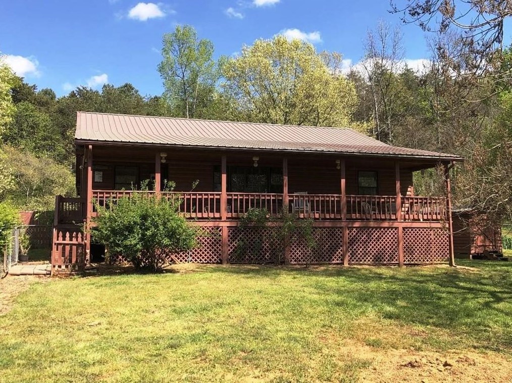 205 Yarborough Mill Rd Se, Fairmount, GA 30139