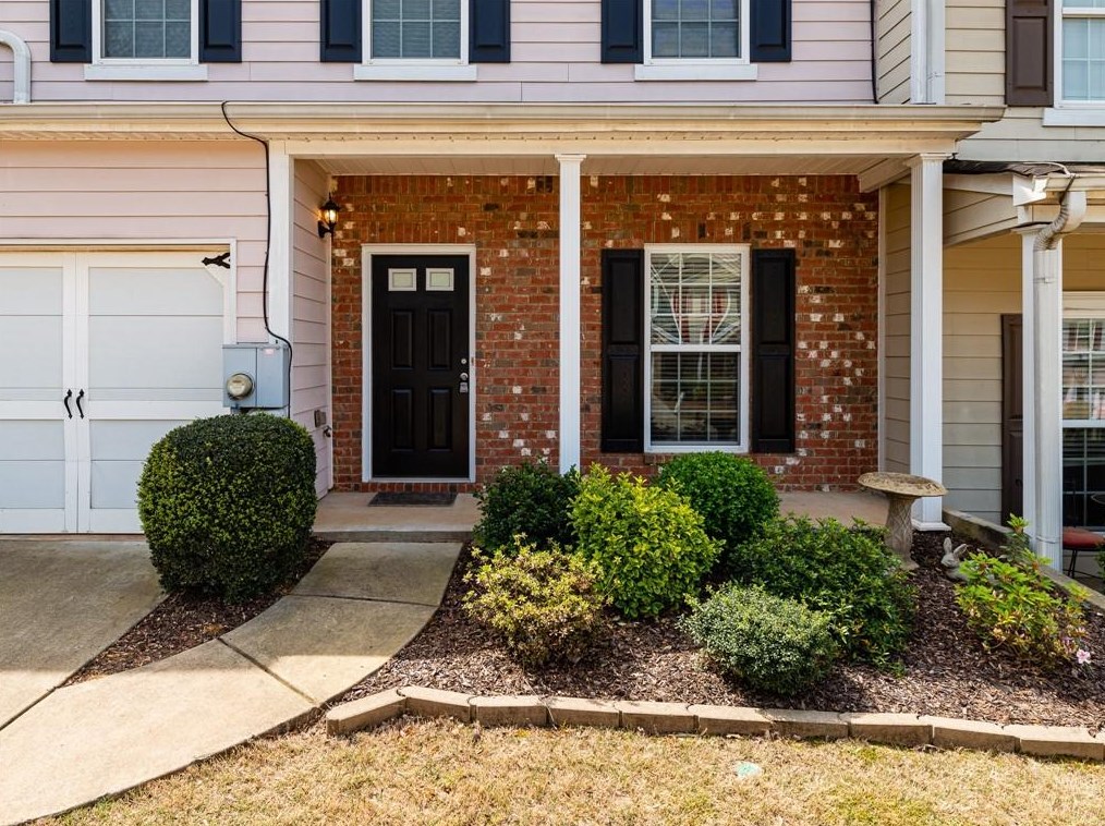 123 Spring Way Sq, Holly Springs, GA 30114