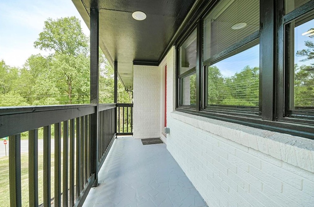 2176 Plantation Dr, Atlanta, GA 30344-2117