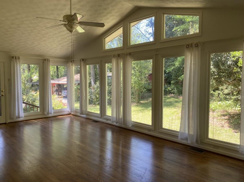 2022 Woodbine Ter Ne, Atlanta, GA 30329