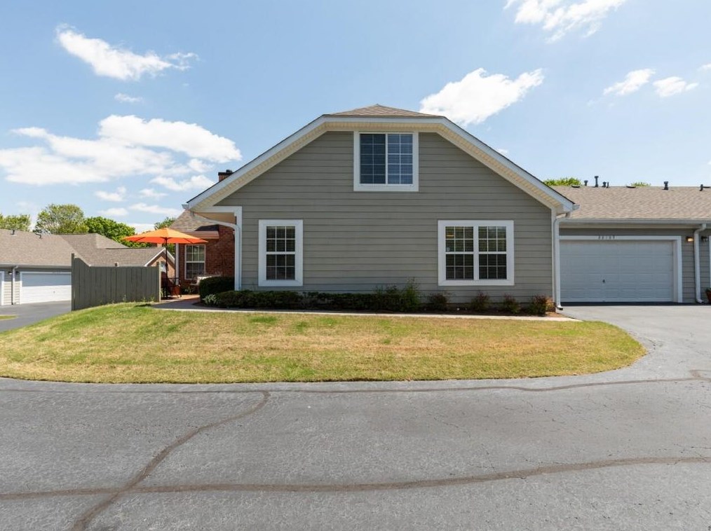 22107 Harvest Rdg Ln, Alpharetta GA 30022-8656 exterior