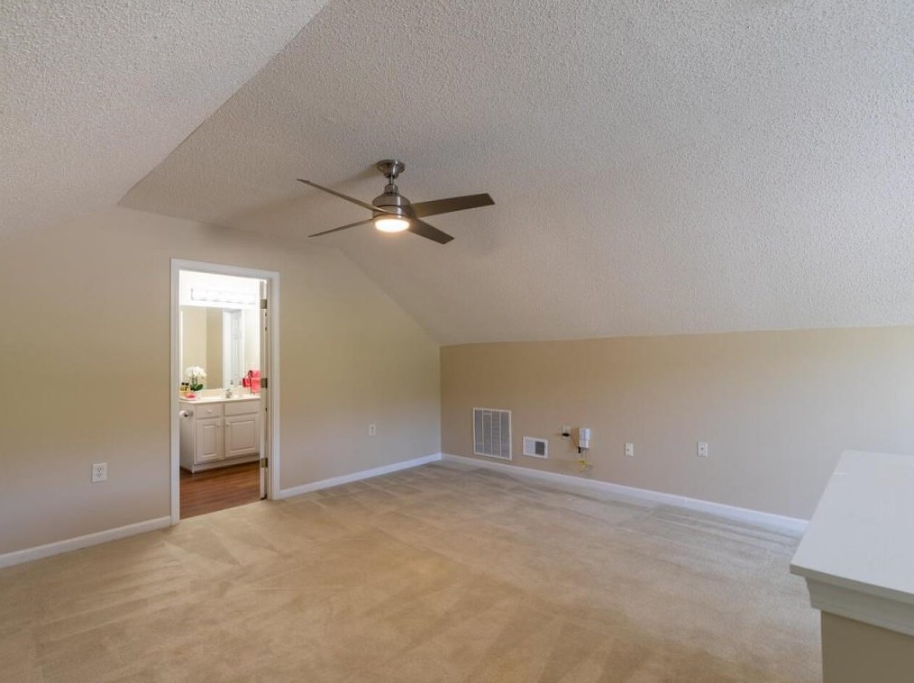 22107 Harvest Rdg Ln, Alpharetta GA 30022-8656 exterior