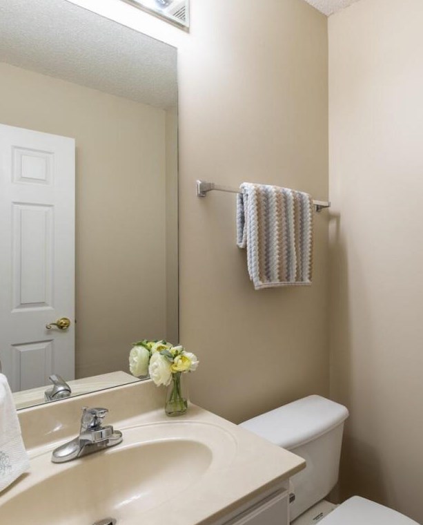 22107 Harvest Rdg Ln, Alpharetta GA 30022-8656 exterior