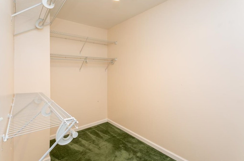 643 Sycamore Dr, Decatur GA  30030-2750 exterior