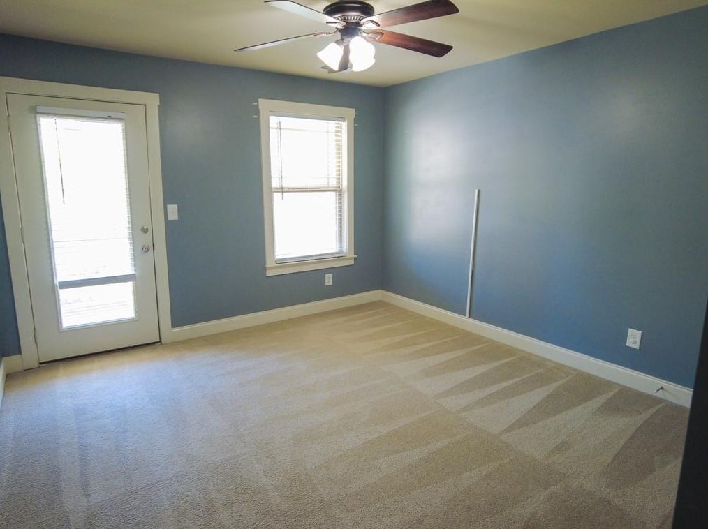 2068 Hatteras Way, Atlanta GA  30318-1083 exterior