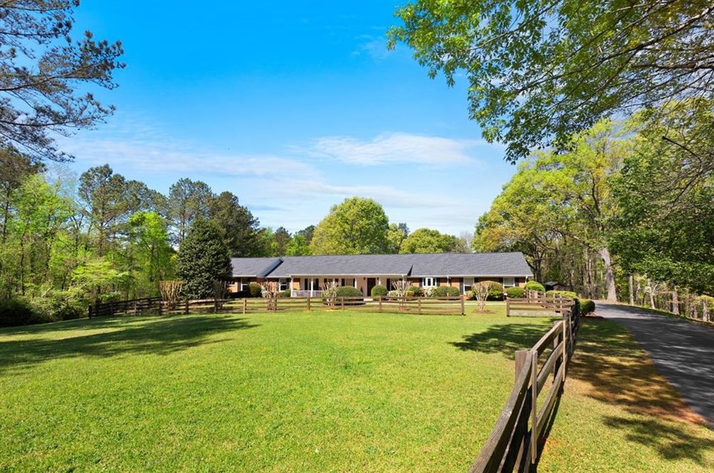 3375 Rowan, Conyers, GA 30094