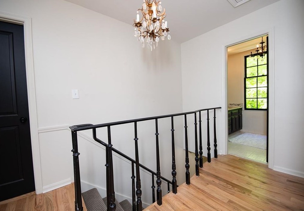 4570 Orkney Ln, Atlanta GA  30331-7438 exterior