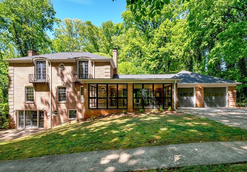 4570 Orkney Ln, Atlanta GA  30331-7438 exterior