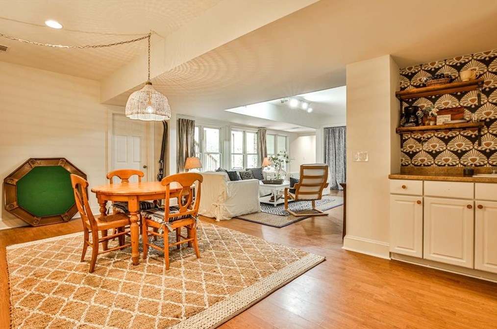 510 Adams St, Decatur GA  30030-5210 exterior