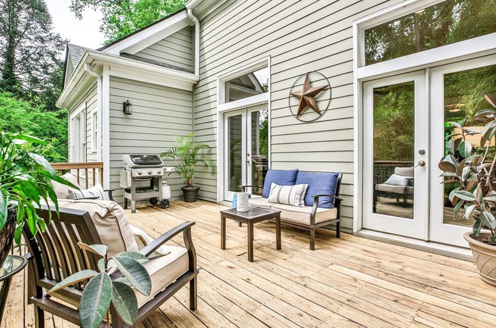 510 Adams St, Decatur GA  30030-5210 exterior