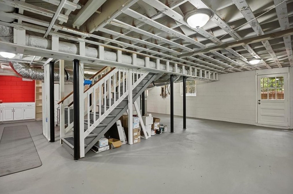 3959 Shadowbrook Pl, Decatur GA  30034-2237 exterior