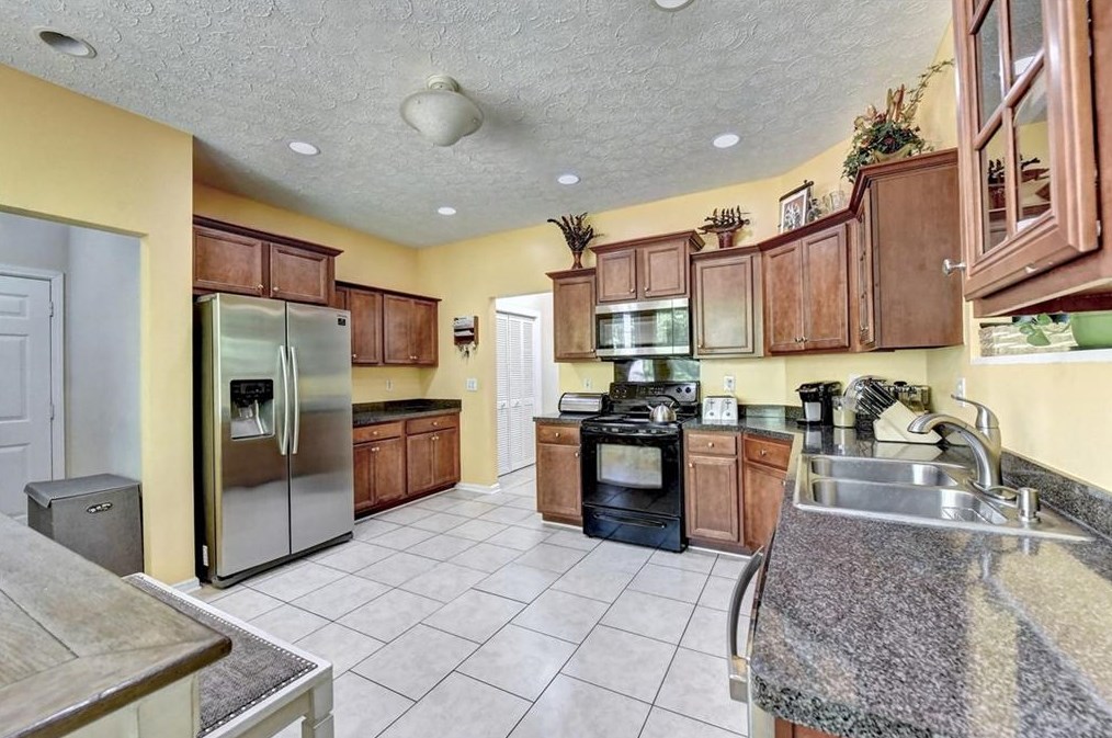 4461 Dogwood Farms Dr, Decatur GA  30034-6305 exterior