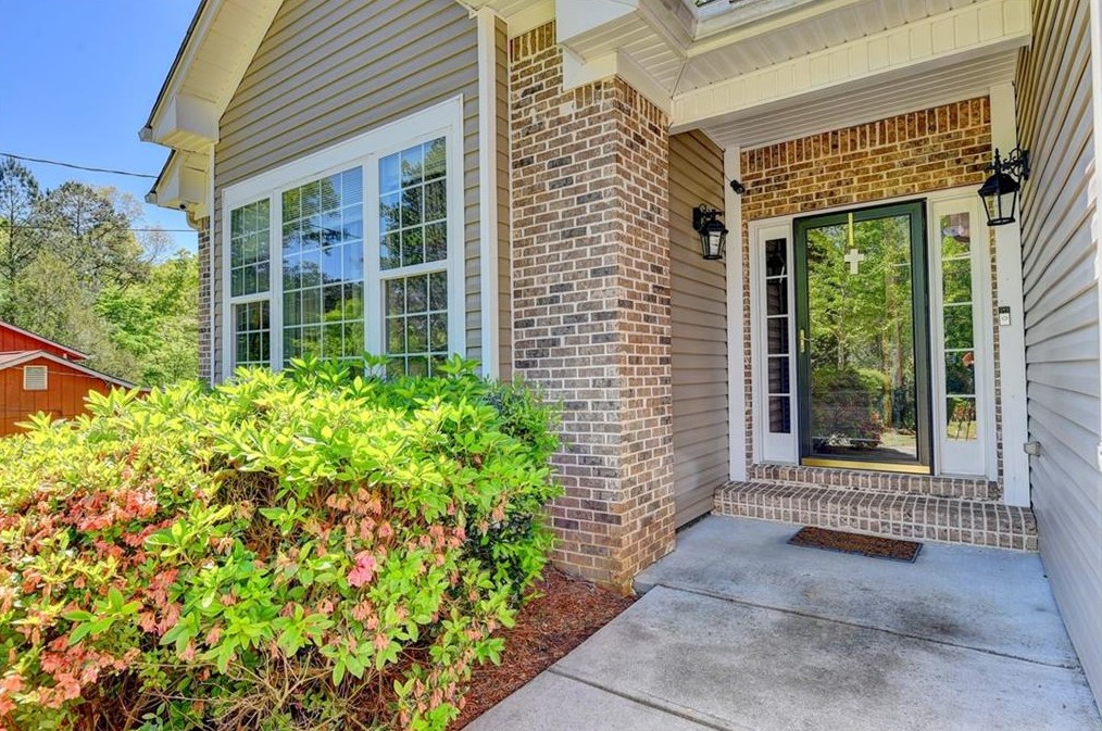 4461 Dogwood Farms Dr, Decatur GA  30034-6305 exterior