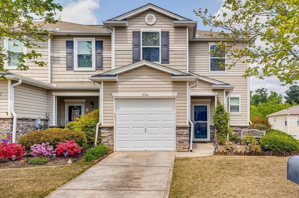 336 Oak Leaf Pl, Acworth, GA 30102-8805