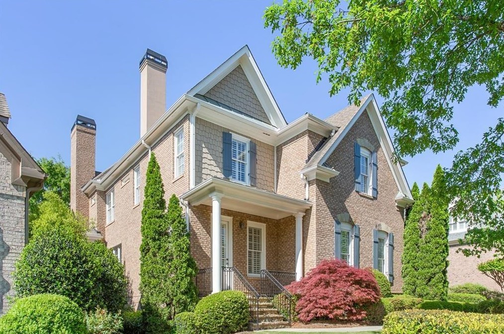 7926 Stratford Ln, Atlanta, GA 30350-4159