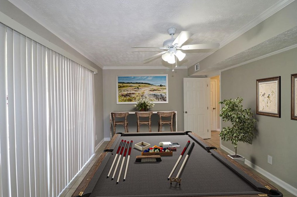 4041 Brookcrest Cir, Decatur GA  30032-3820 exterior