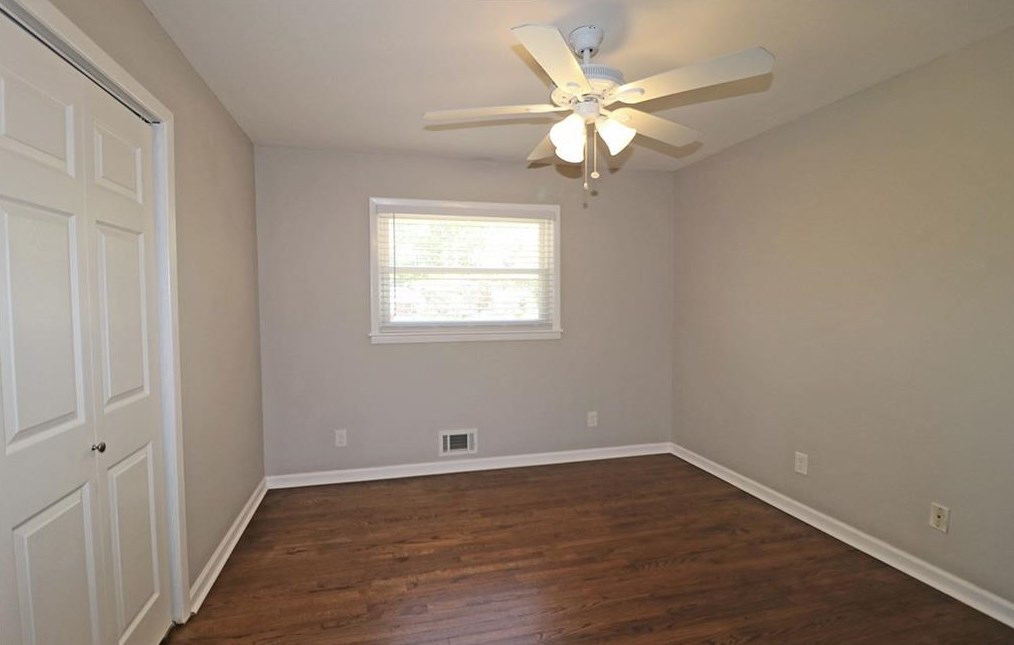 4041 Brookcrest Cir, Decatur GA  30032-3820 exterior