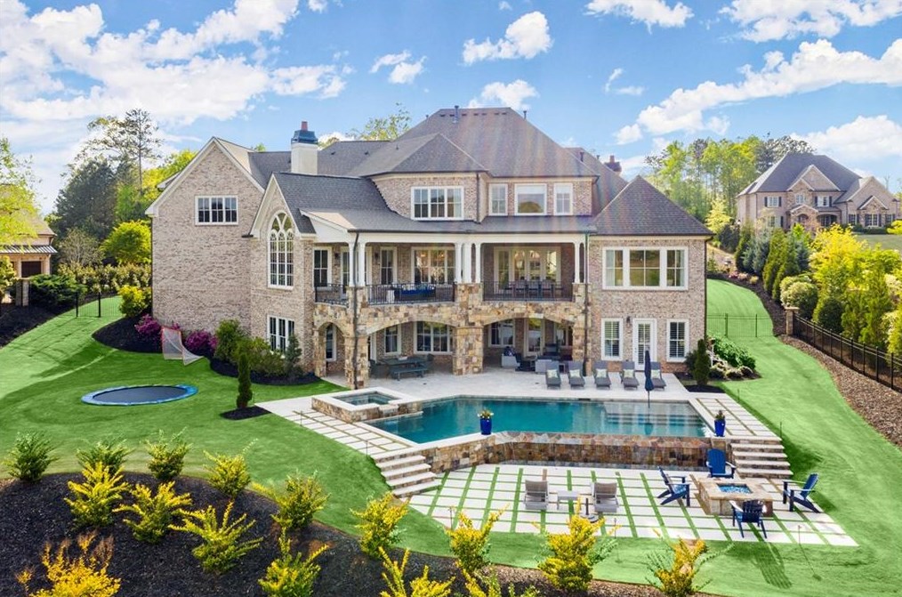 16046 Manor Club Dr, Alpharetta, GA 30004-8848