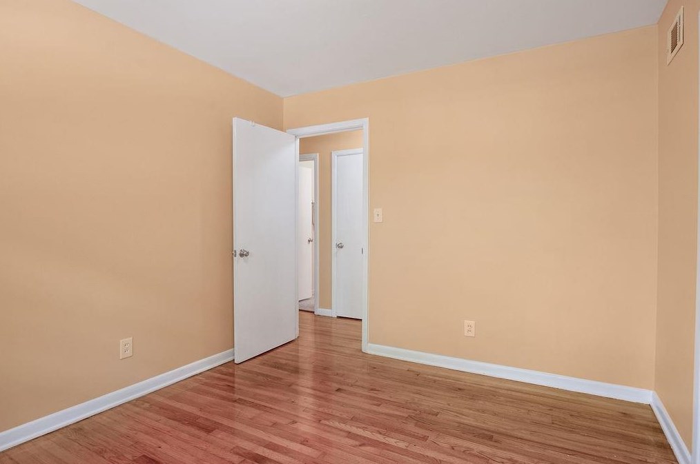 3075 Leafwood Dr, Decatur GA  30033-4408 exterior